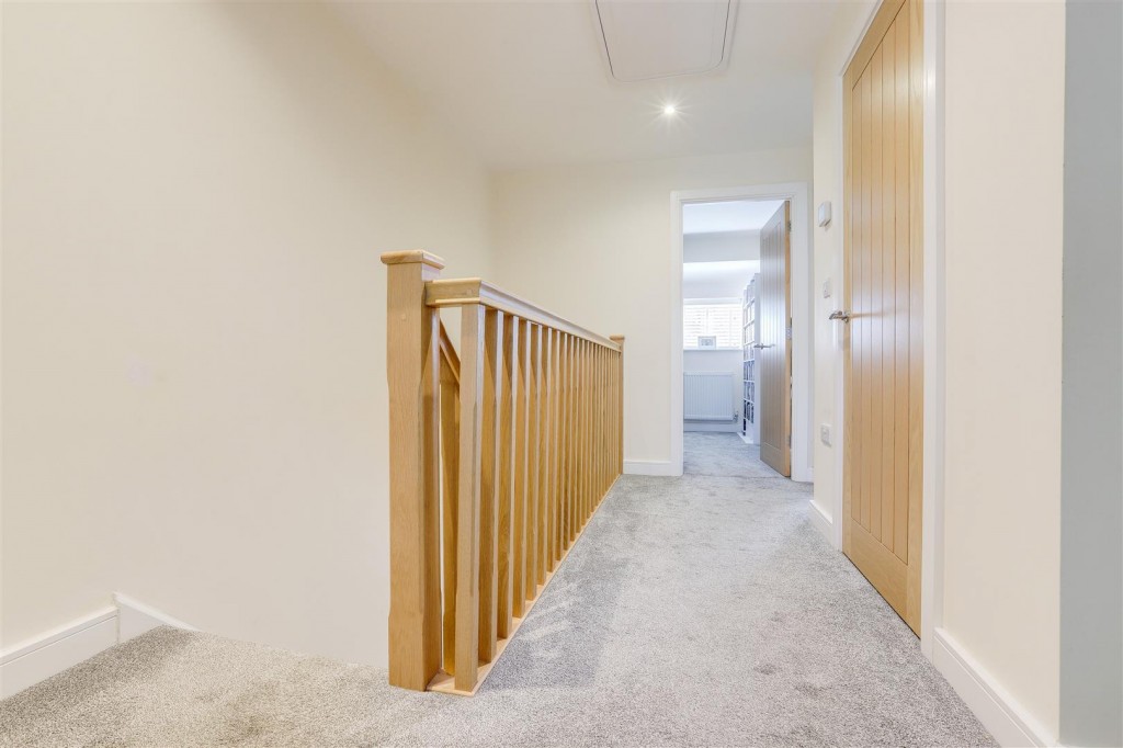 Woodward Gardens, Calverton, Nottinghamshire, NG14 6PZ