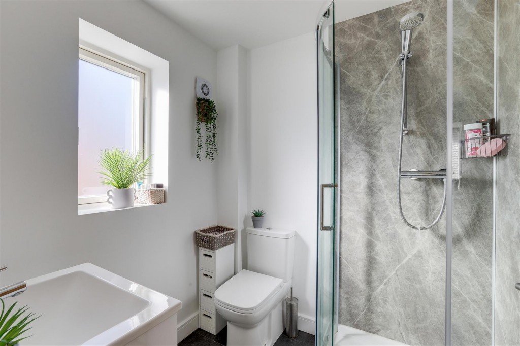 Woodward Gardens, Calverton, Nottinghamshire, NG14 6PZ