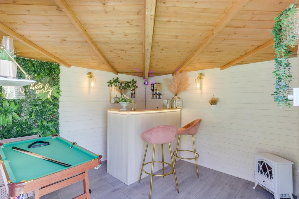 Woodward Gardens, Calverton, Nottinghamshire, NG14 6PZ