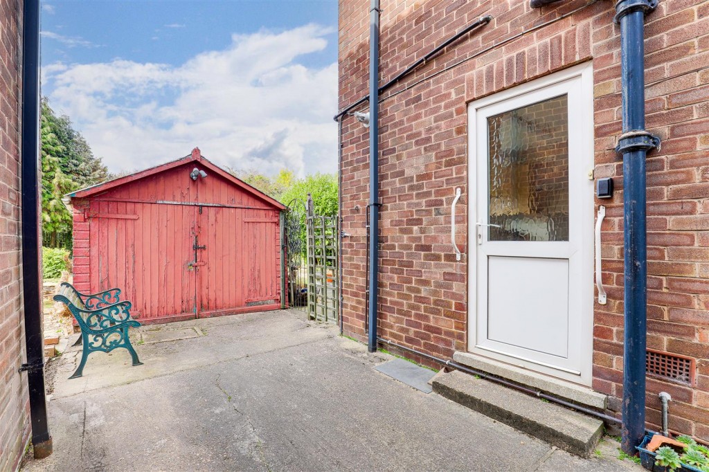 Newbery Avenue, Long Eaton, Derbyshire, NG10 2FU