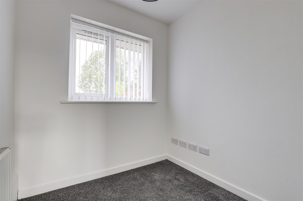 Darwin Close, Nottingham, Nottinghamshire, NG5 9LN