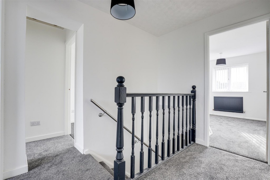 Darwin Close, Nottingham, Nottinghamshire, NG5 9LN