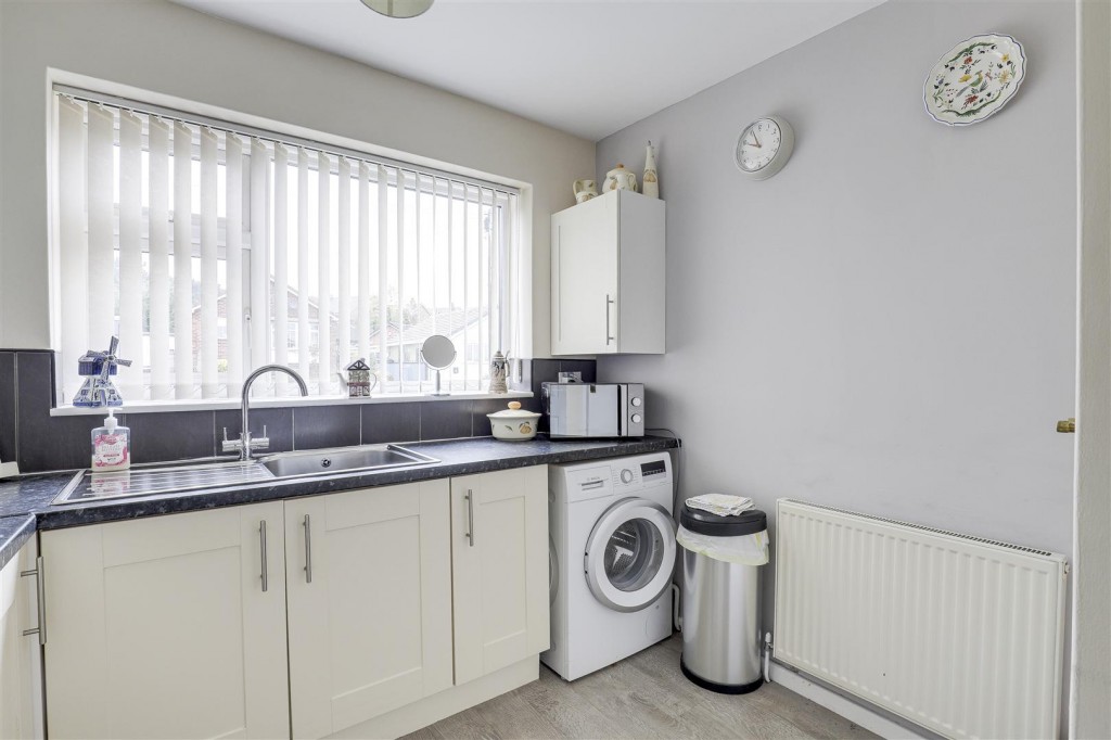 Broomfield Close, Sandiacre, Nottinghamshire, NG10 5GQ