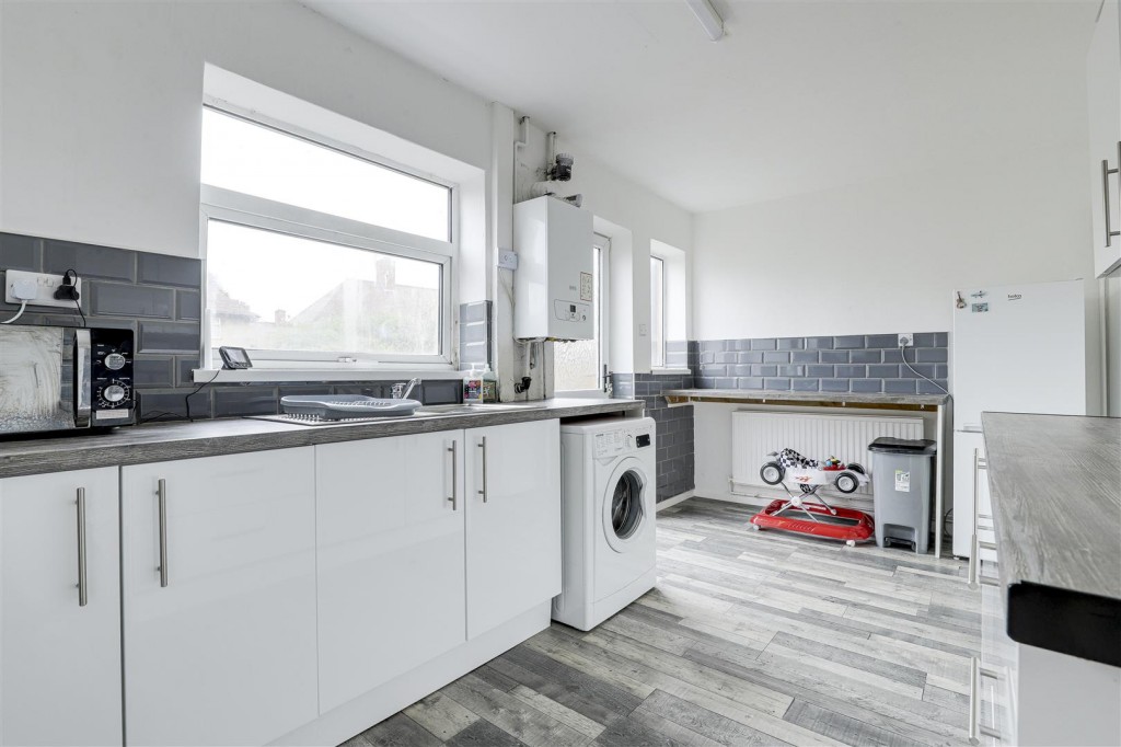 Beckley Road, Broxtowe, Nottinghamshire, NG8 6GX