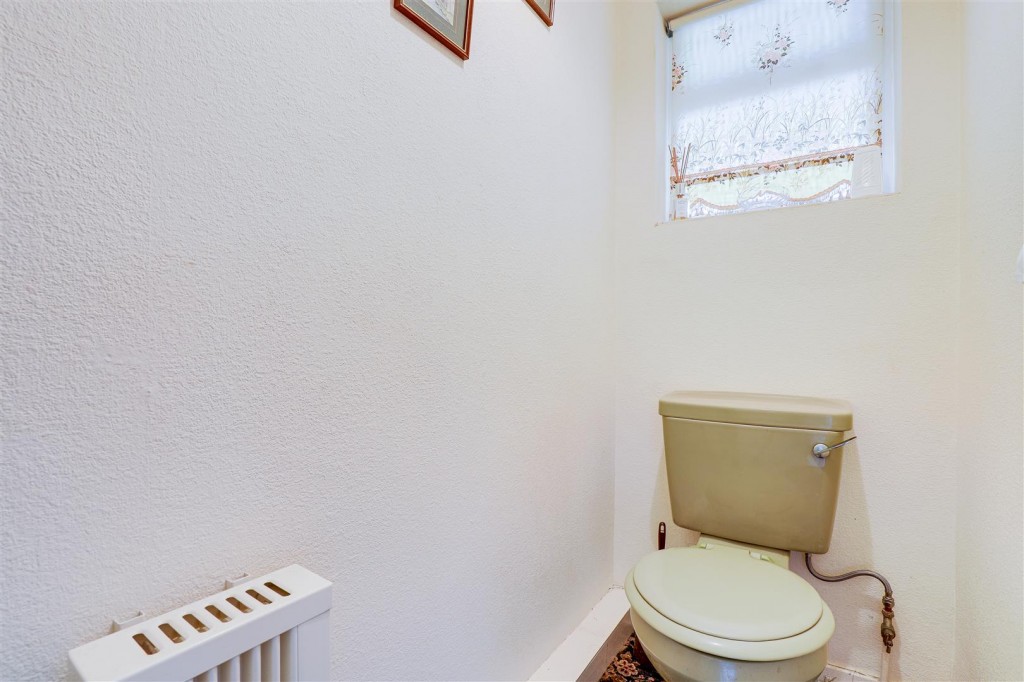 The Meadows, Woodborough, Nottinghamshire, NG14 6EJ