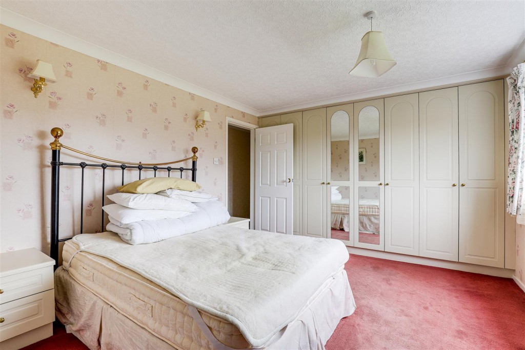 The Meadows, Woodborough, Nottinghamshire, NG14 6EJ