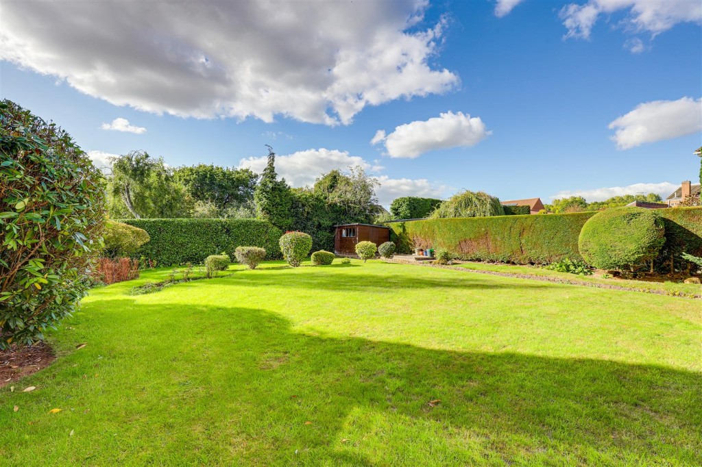 The Meadows, Woodborough, Nottinghamshire, NG14 6EJ