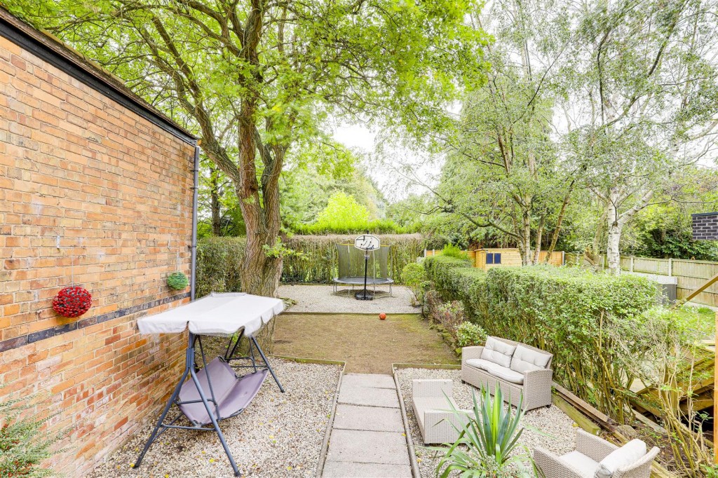 Derby Road, Beeston, Nottinghamshire, NG9 2TB