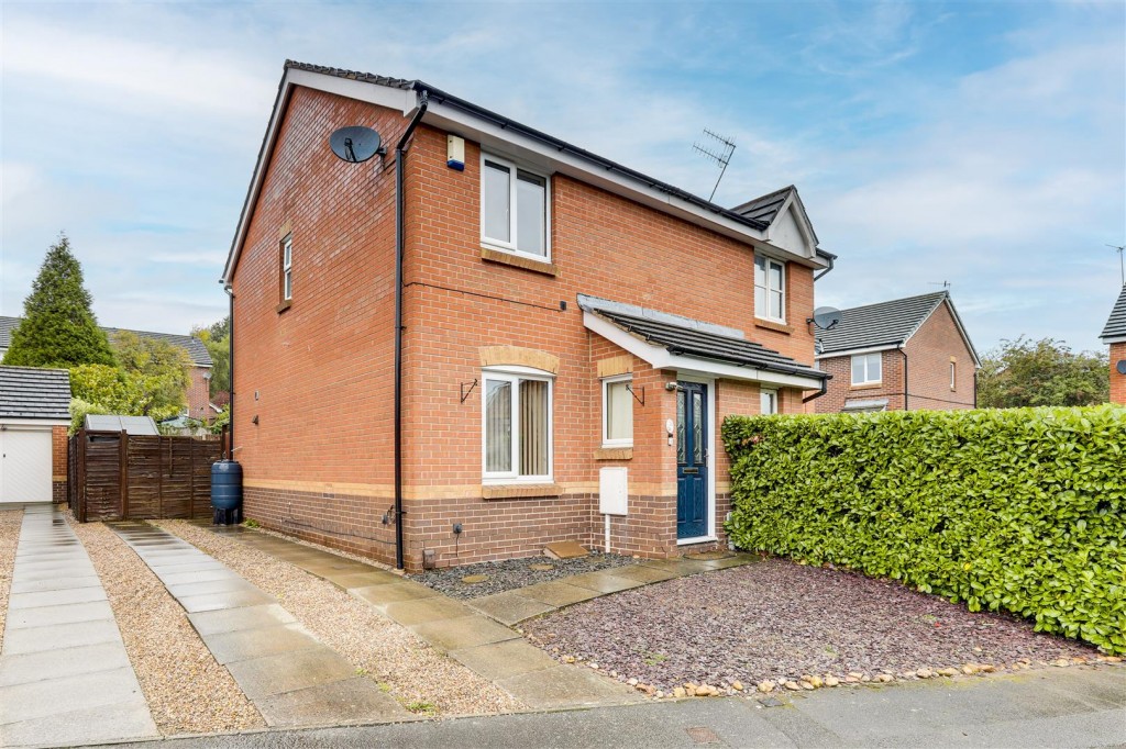 Beeston Close, Bestwood Village, Nottinghamshire, NG6 8XG