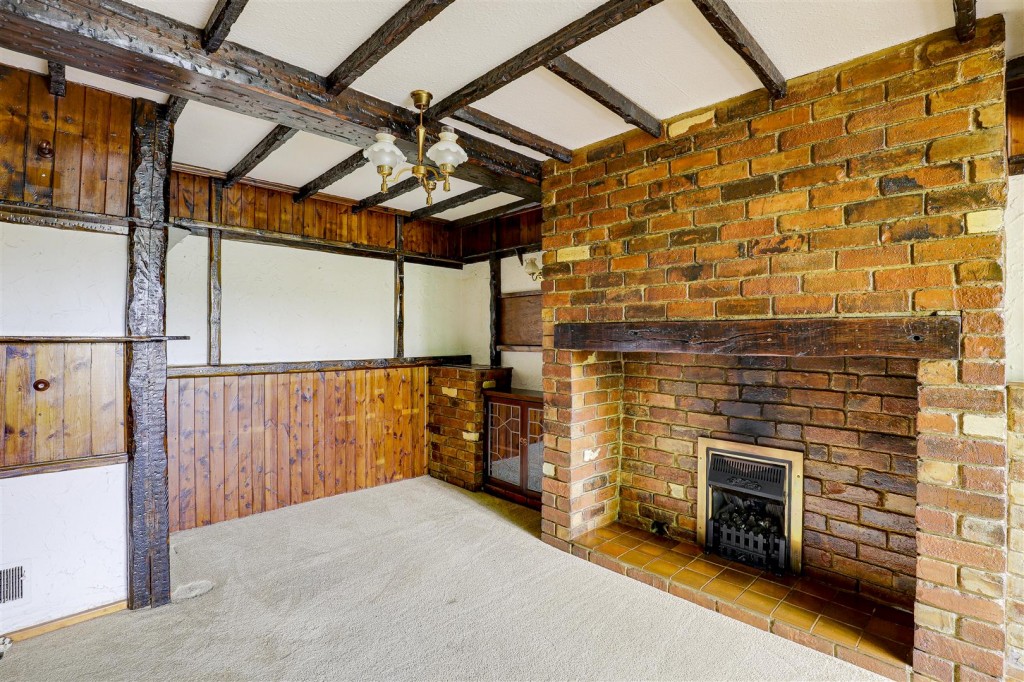 Heather Crescent, Breaston, Derbyshire, DE72 3AR