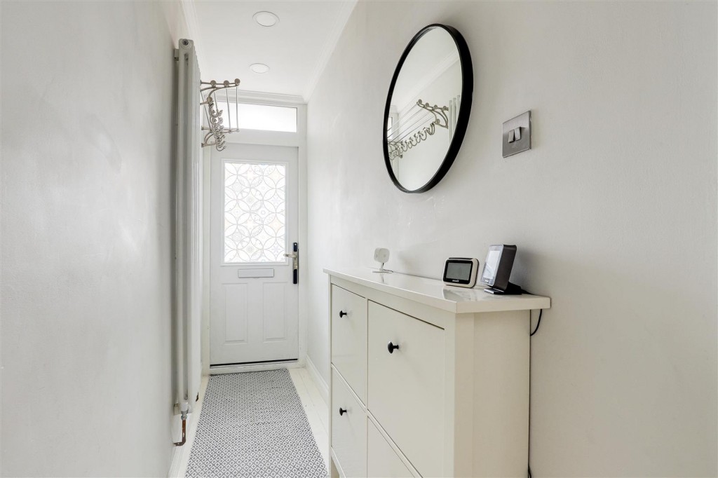 Sneinton Hollows, Sneinton, Nottinghamshire, NG2 4AA