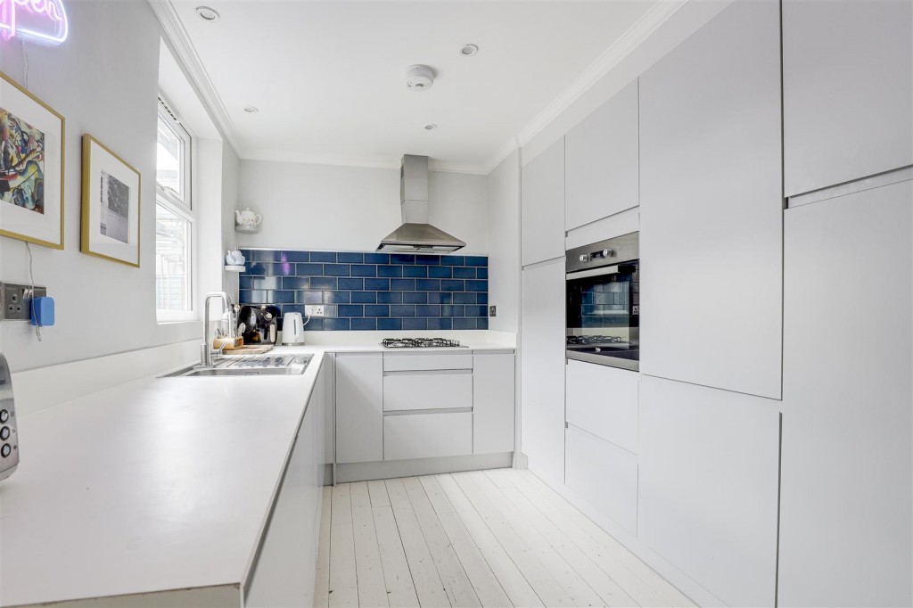 Sneinton Hollows, Sneinton, Nottinghamshire, NG2 4AA