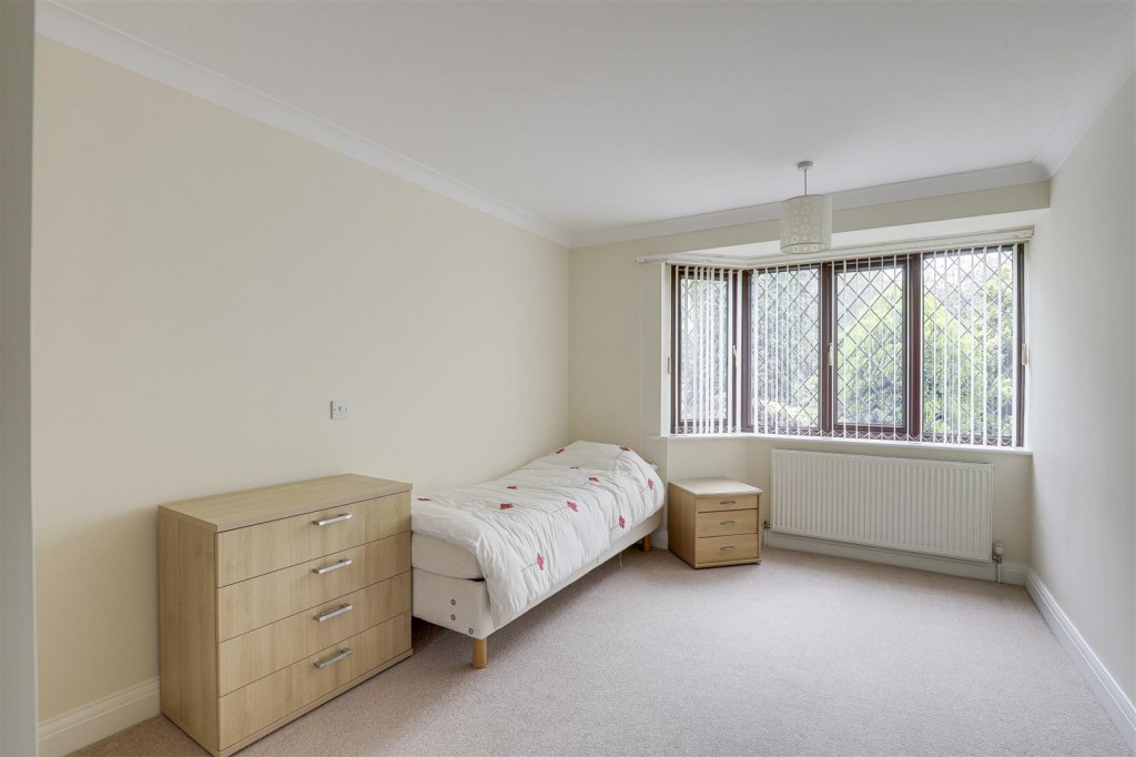 Bispham Drive, Toton, Nottinghamshire, NG9 6GJ