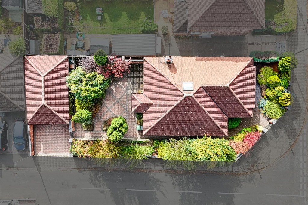 Bispham Drive, Toton, Nottinghamshire, NG9 6GJ