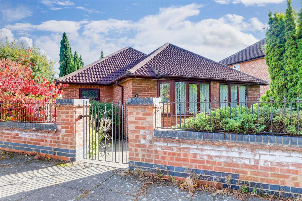 Bispham Drive, Toton, Nottinghamshire, NG9 6GJ