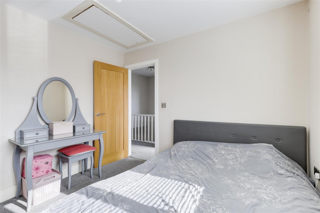 Stanhope Crescent, Arnold, Nottinghamshire, NG5 7AZ