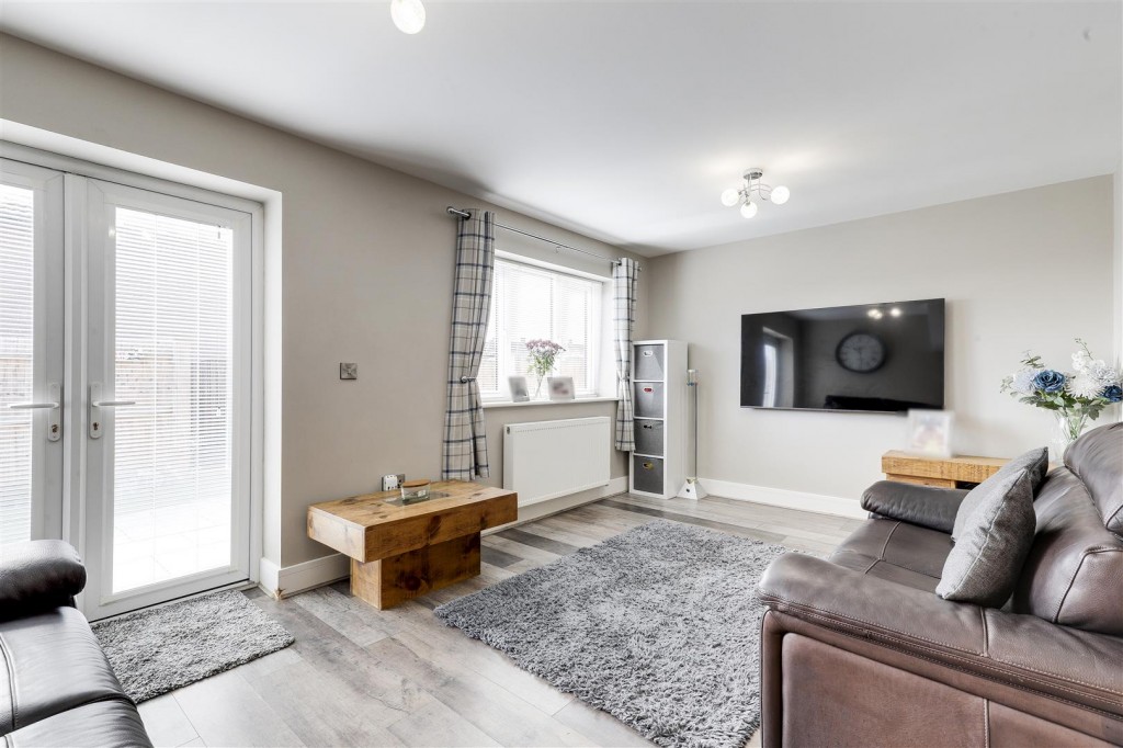 Stanhope Crescent, Arnold, Nottinghamshire, NG5 7AZ