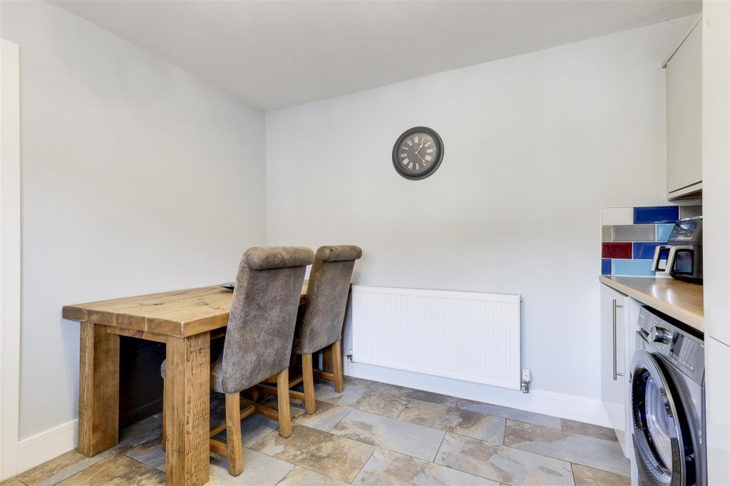 Stanhope Crescent, Arnold, Nottinghamshire, NG5 7AZ