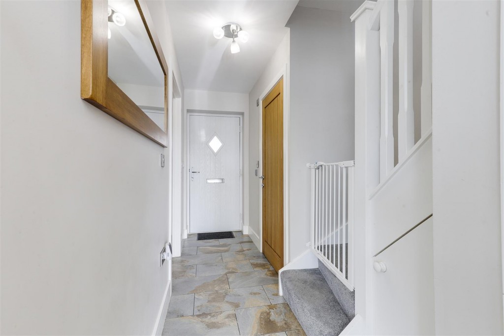 Stanhope Crescent, Arnold, Nottinghamshire, NG5 7AZ