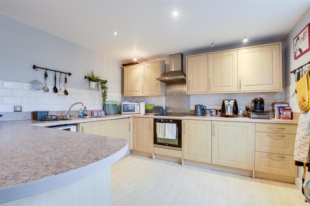 Ockbrook Drive, Mapperley, Nottinghamshire, NG3 6AU