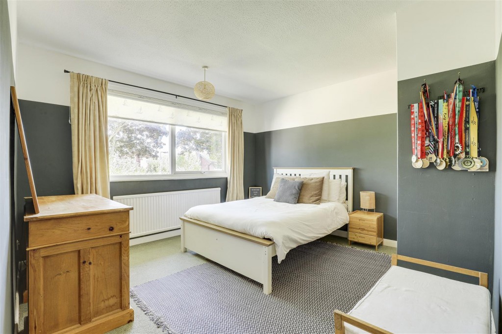 Nearsby Drive, West Bridgford, Nottinghamshire, NG2 6LB