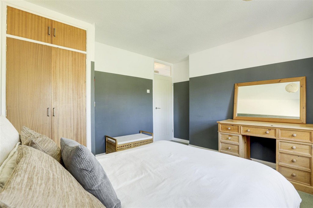 Nearsby Drive, West Bridgford, Nottinghamshire, NG2 6LB