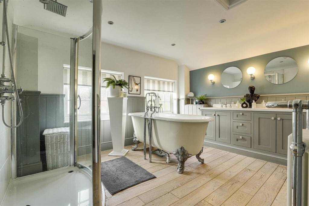 Hall Lane, Kinoulton, Nottinghamshire, NG12 3EF