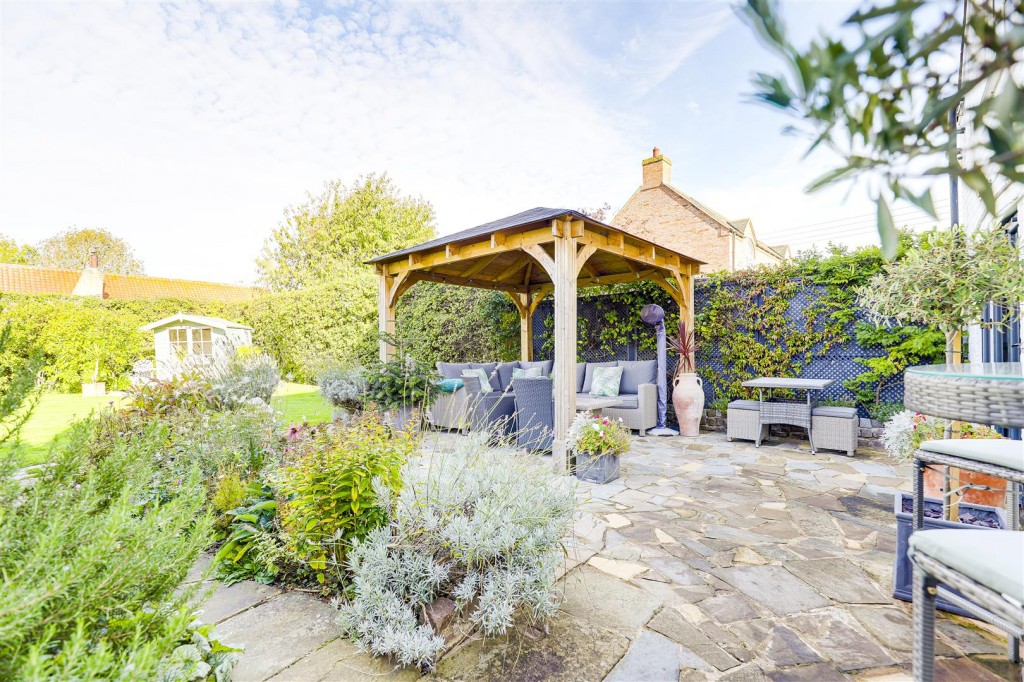 Hall Lane, Kinoulton, Nottinghamshire, NG12 3EF