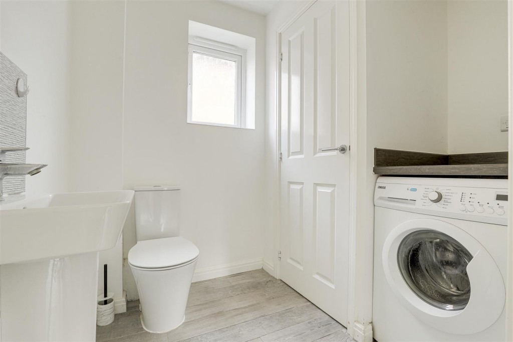 Daffodil Gardens, Edwalton, Nottinghamshire, NG12 4HT