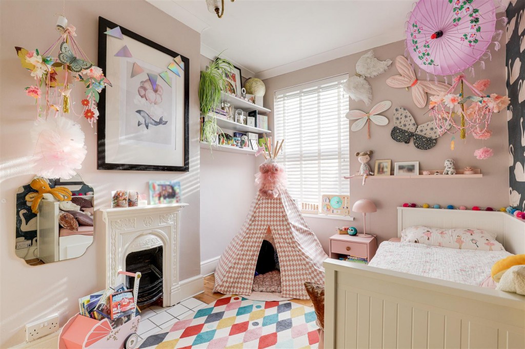 Haydn Road, Sherwood, Nottinghamshire, NG5 1DZ