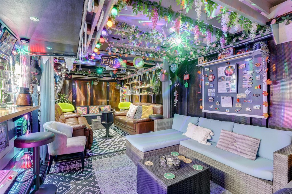 Erewash Grove, Toton, Nottinghamshire, NG9 6EZ