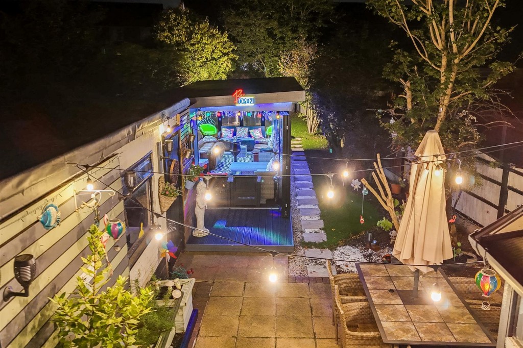 Erewash Grove, Toton, Nottinghamshire, NG9 6EZ