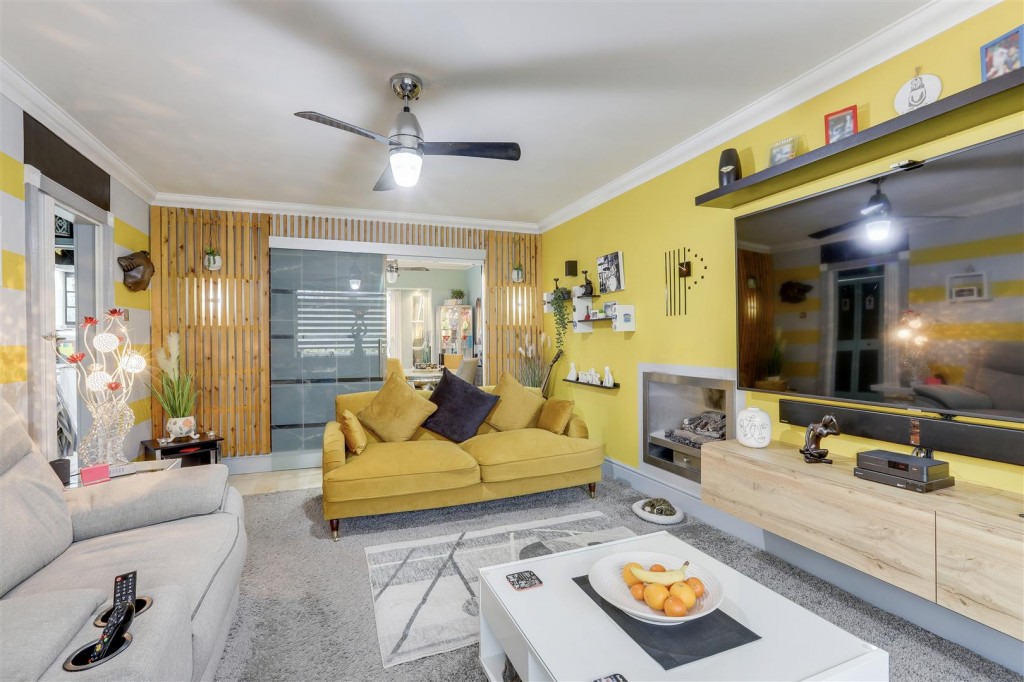 Erewash Grove, Toton, Nottinghamshire, NG9 6EZ