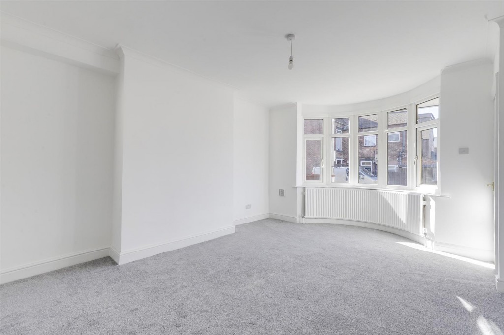 Midland Grove, Netherfield, Nottinghamshire, NG4 2NE