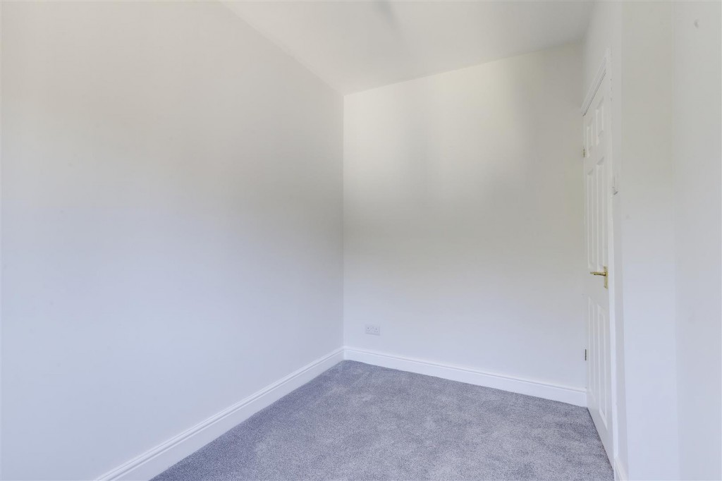 Midland Grove, Netherfield, Nottinghamshire, NG4 2NE