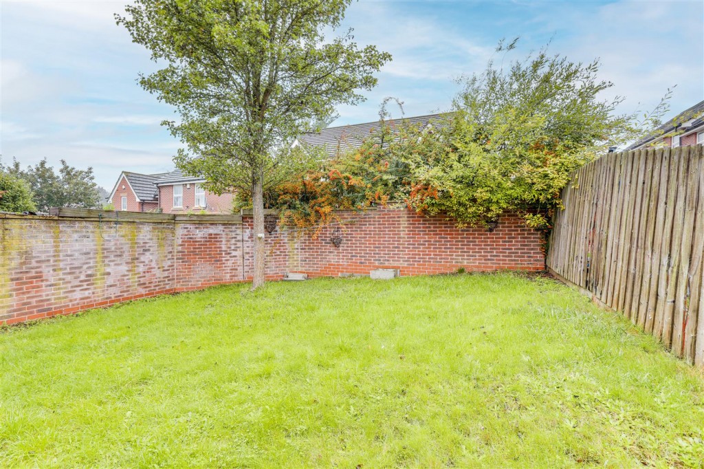 Smedley Close, Aspley, Nottinghamshire, NG8 5BZ