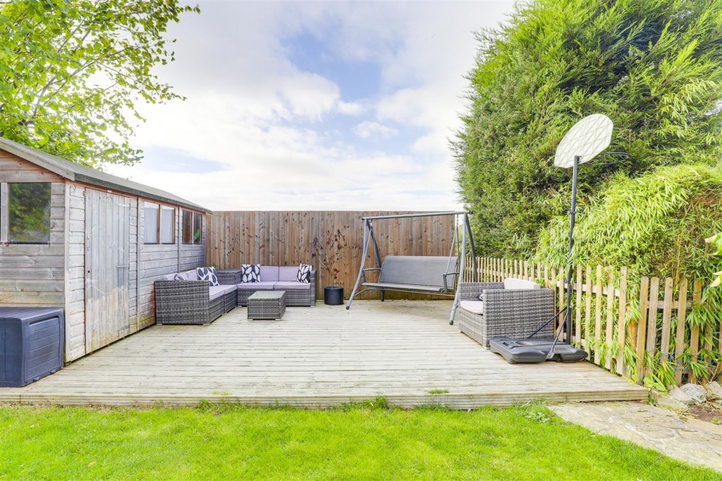 Greythorn Drive, West Bridgford, Nottinghamshire, NG2 7GG