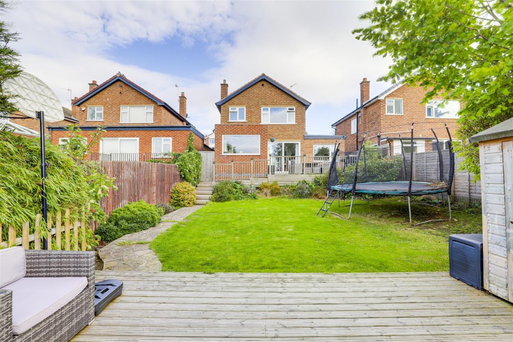 Greythorn Drive, West Bridgford, Nottinghamshire, NG2 7GG