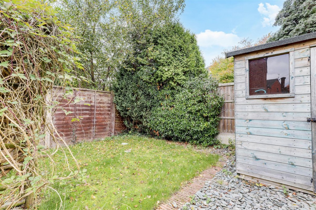 Blackthorn Drive, Cinderhill, Nottinghamshire, NG6 8PZ