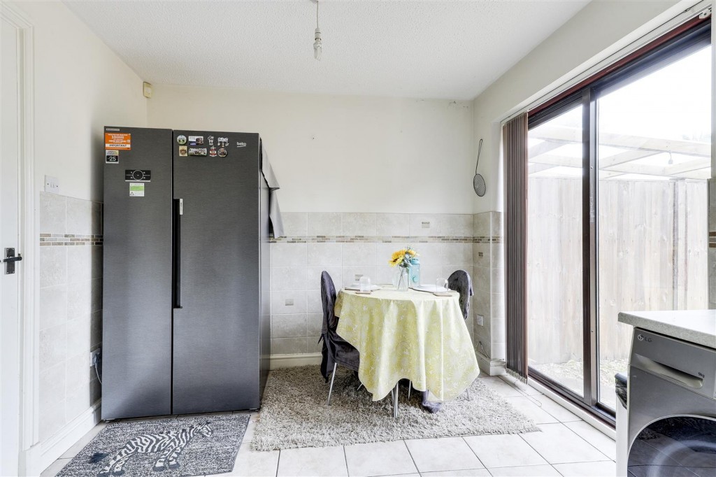 Blackthorn Drive, Cinderhill, Nottinghamshire, NG6 8PZ