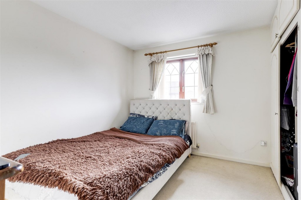 Blackthorn Drive, Cinderhill, Nottinghamshire, NG6 8PZ