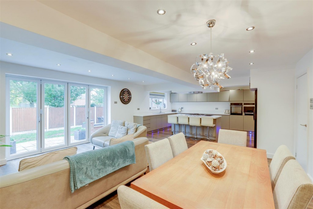 Brownhill Close, Cropwell Bishop, Nottinghamshire, NG12 3DN