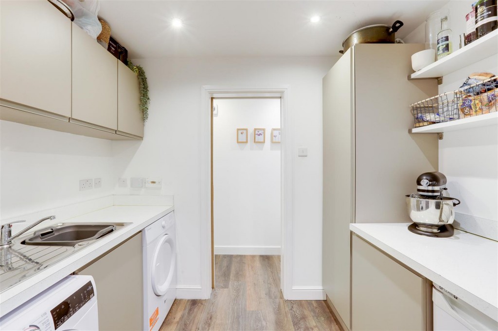 Brownhill Close, Cropwell Bishop, Nottinghamshire, NG12 3DN