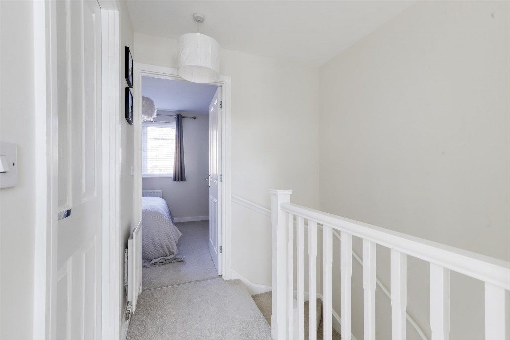 Lynemouth Court, Arnold, Nottinghamshire, NG5 8TY