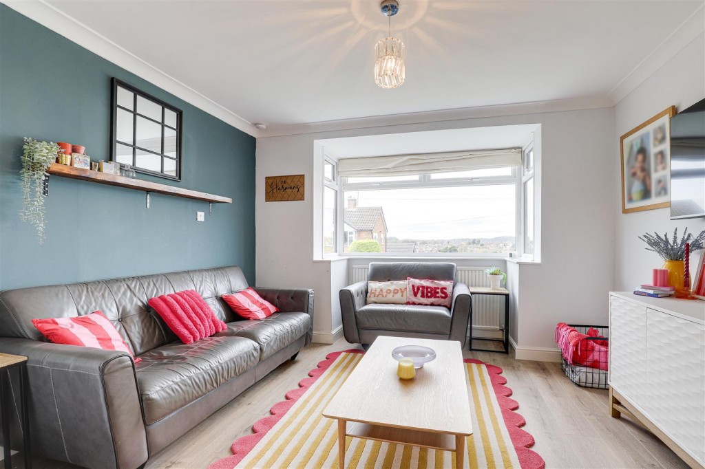 Whitby Crescent, Woodthorpe, Nottinghamshire, NG5 4LY