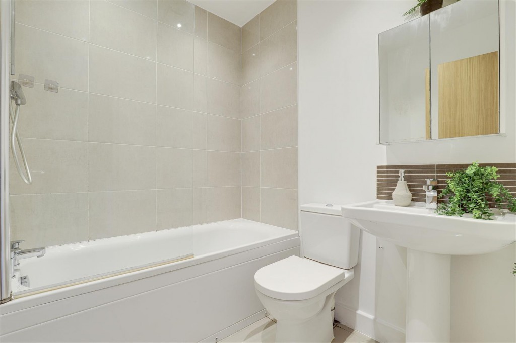 Spinning Drive, Sherwood, Nottinghamshire, NG5 3JJ