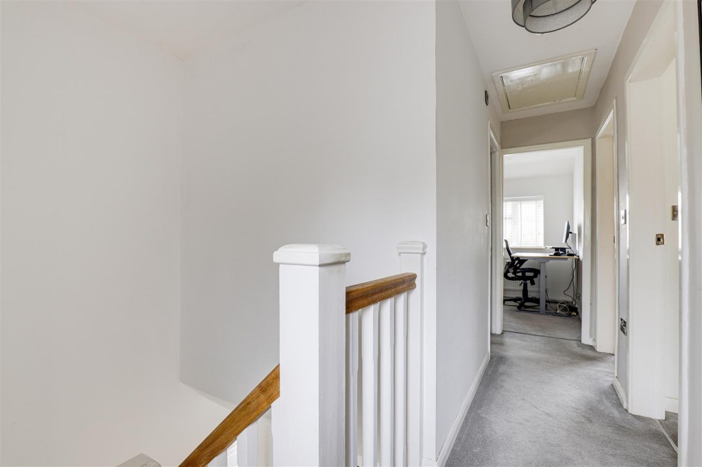 Alford Road, Edwalton, Nottinghamshire, NG12 4AU