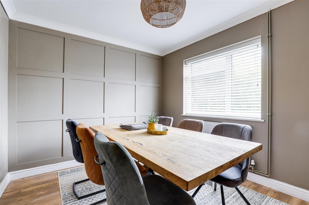 Alford Road, Edwalton, Nottinghamshire, NG12 4AU