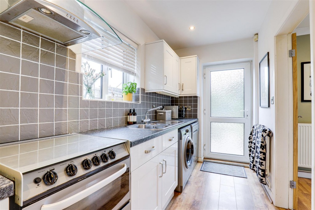 Alford Road, Edwalton, Nottinghamshire, NG12 4AU