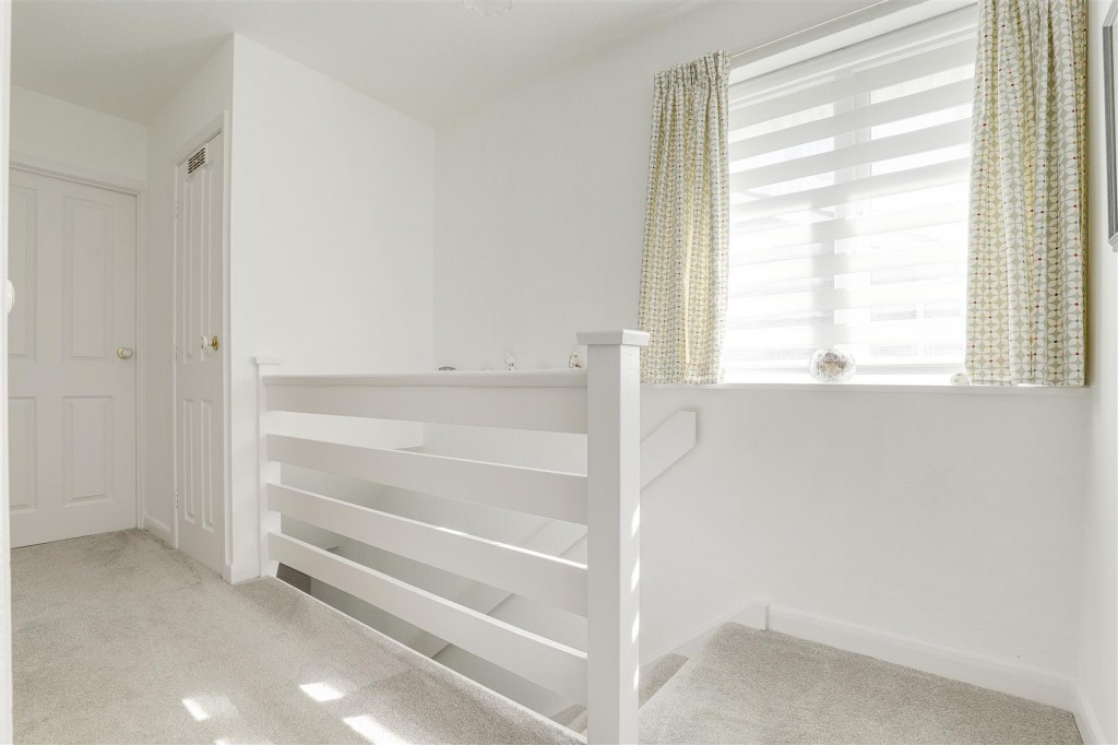 Newstead Drive, West Bridgford, Nottinghamshire, NG2 6LG